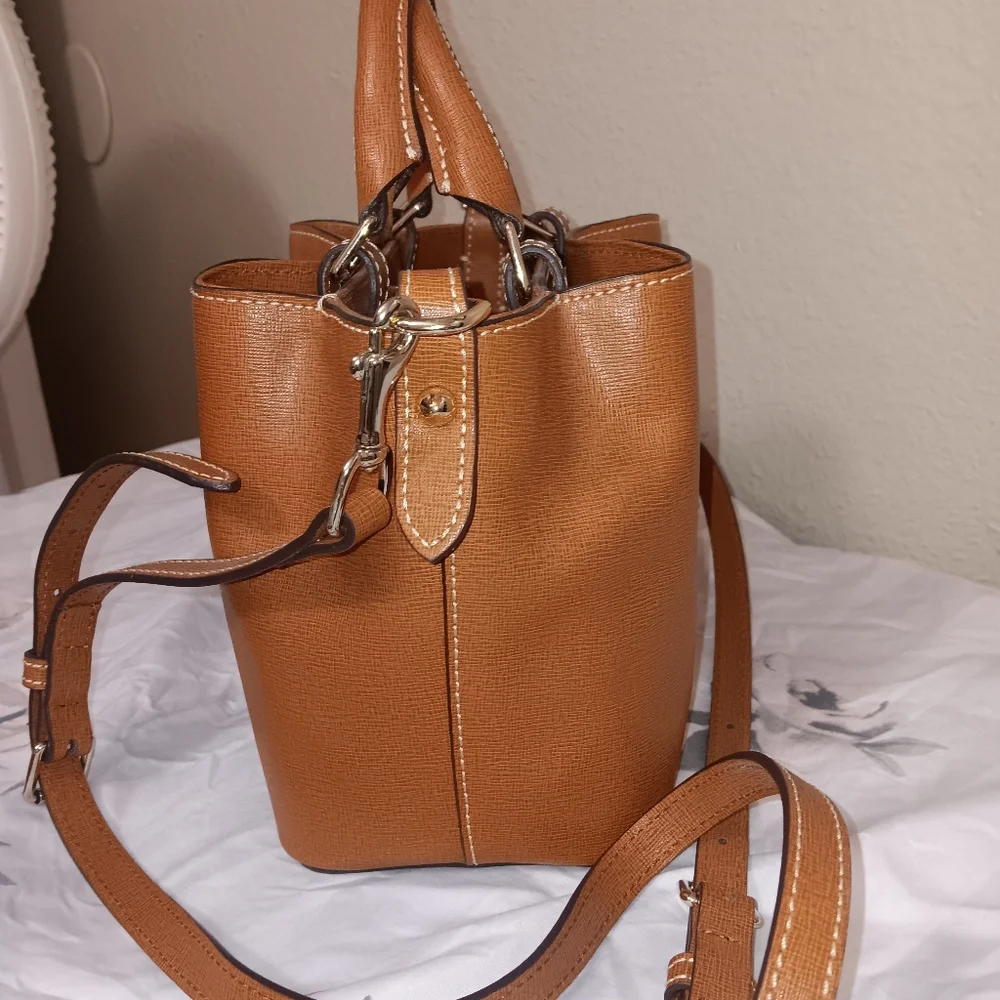 Dooney & Bourke Brown Leather Mini BARLOW - Picture 5 of 9
